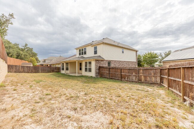 Building Photo - 3922 Retreat Run