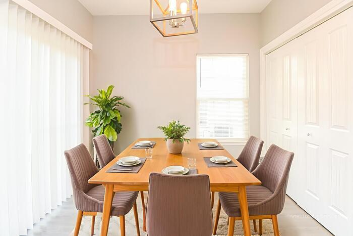 Building Photo - 205 Centre St