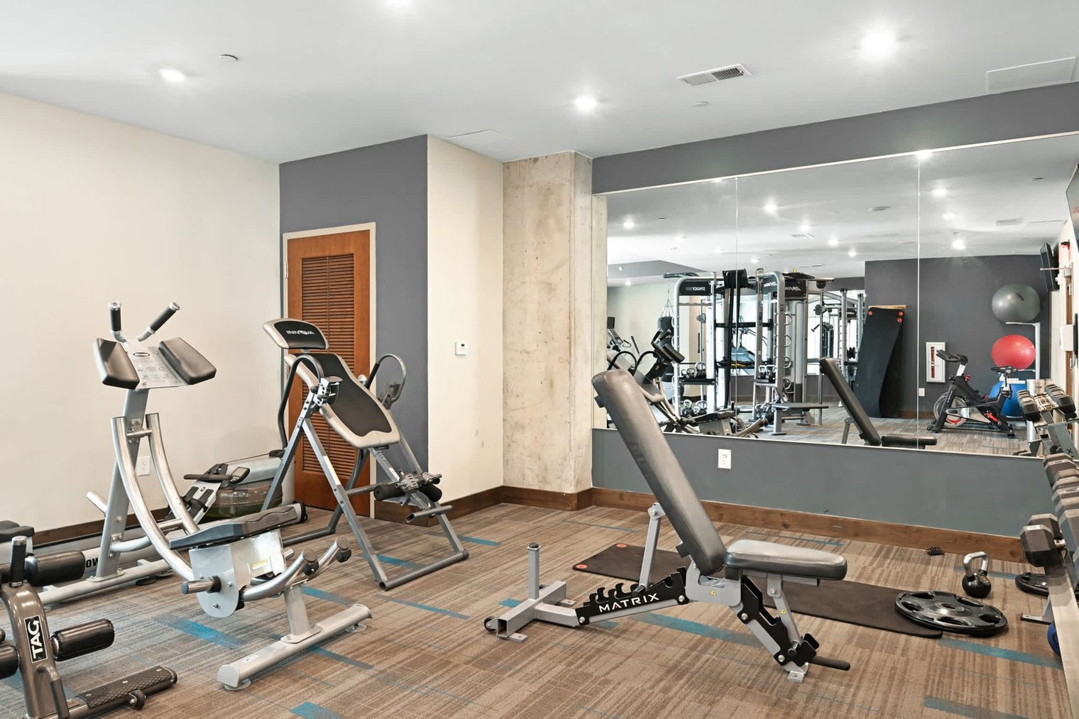 Building Photo - 28 Woolfe St