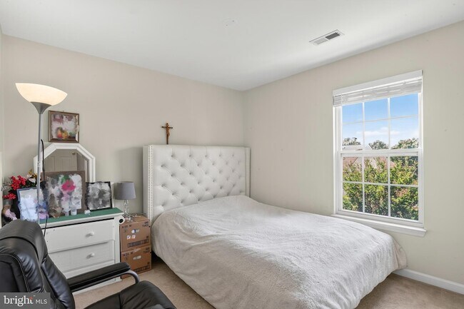 Building Photo - 9097 Phillip Dorsey Way