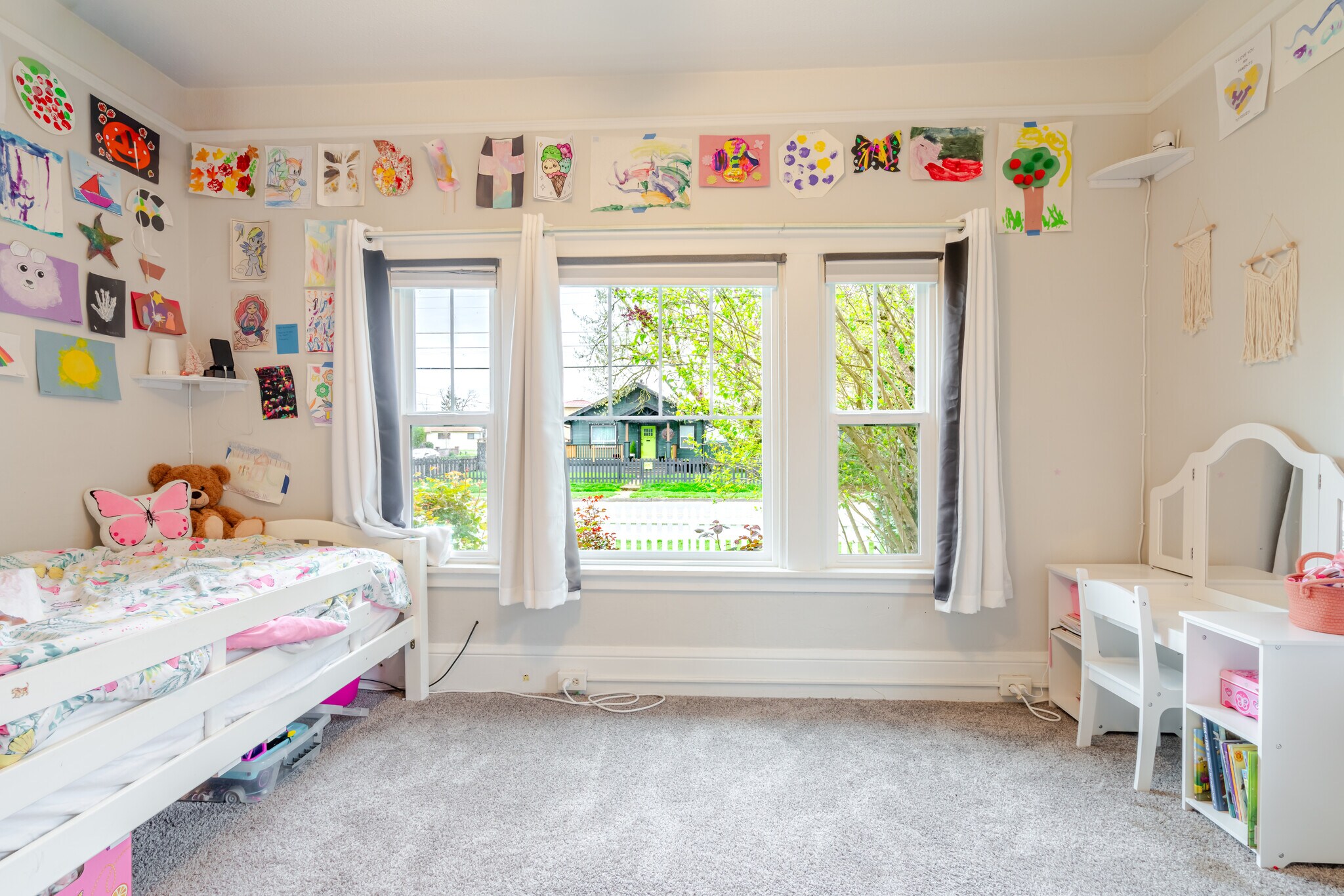 Building Photo - 200 W Arlington St