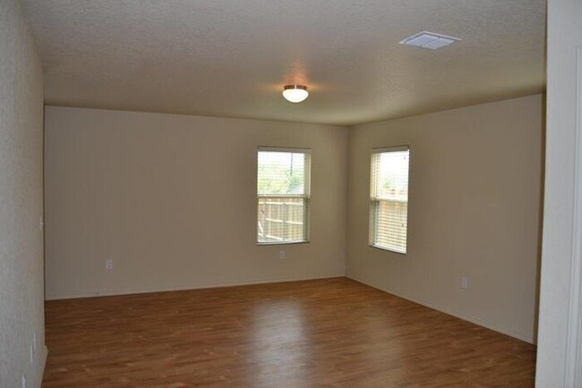 Building Photo - Hunters Pond - 10726 Goose Way, San Antoni...