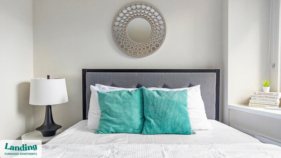 Building Photo - 305 Dr. M.L.K. Jr St S