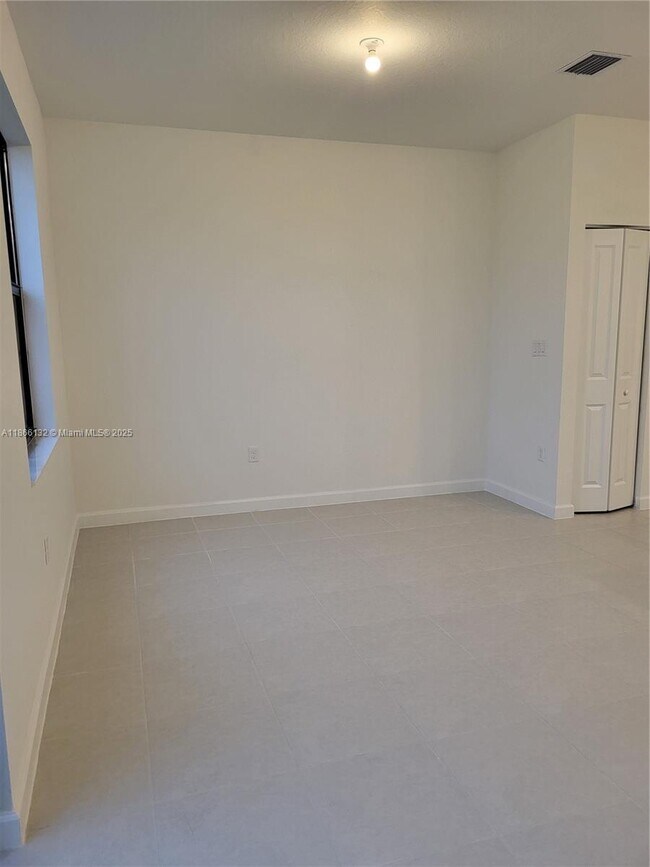 Building Photo - 13305 SW 285th St