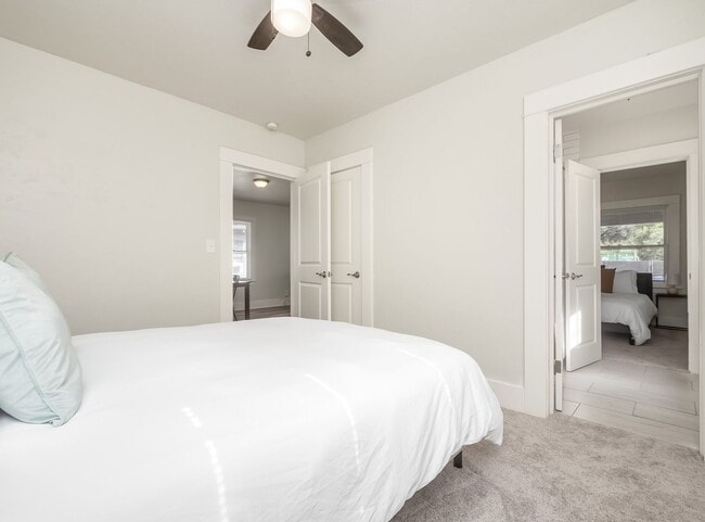 Building Photo - Cozy 2 bedroom cottage in Tower District