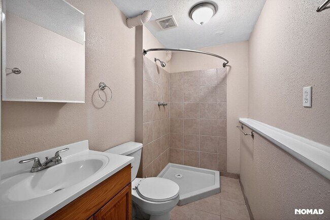 Building Photo - 15866 E Cornell Pl