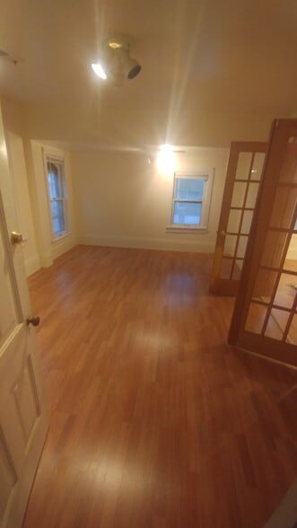 Primary Photo - 1753 N Marshall St