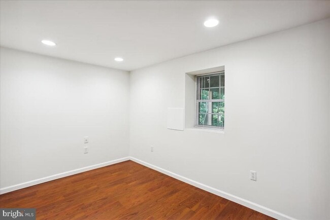 Building Photo - 18518 Gingerbread Ln