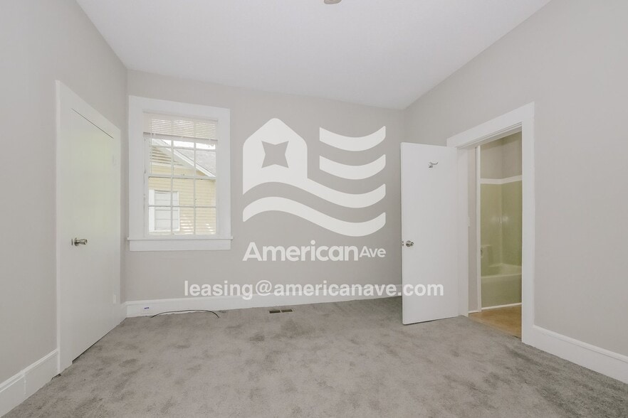 Building Photo - 12 Woodland Cir