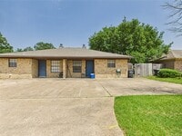 Building Photo - 812 San Benito Dr