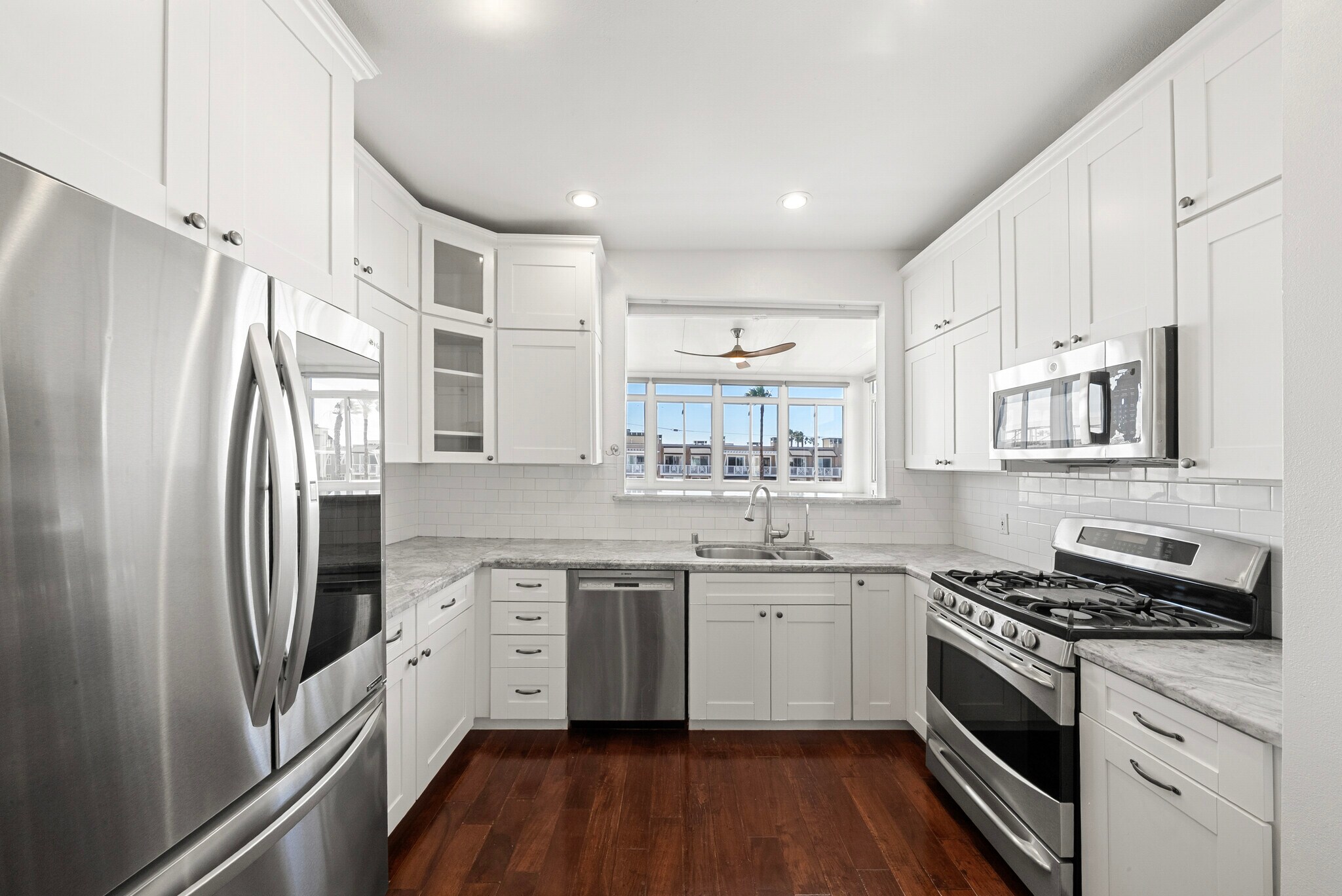 Building Photo - 40 15th St