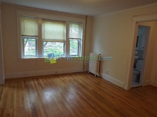 Building Photo - 96 Washington St