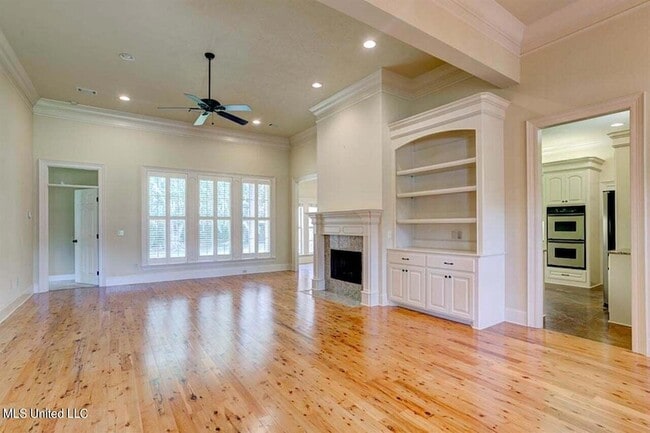Building Photo - 143 Sonnett Cir