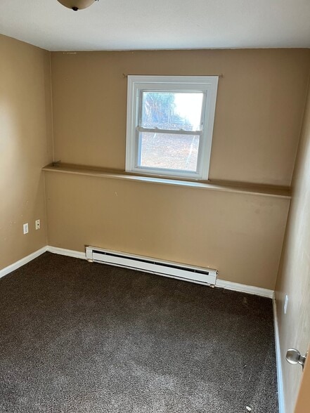 Building Photo - 1038 Liberty St