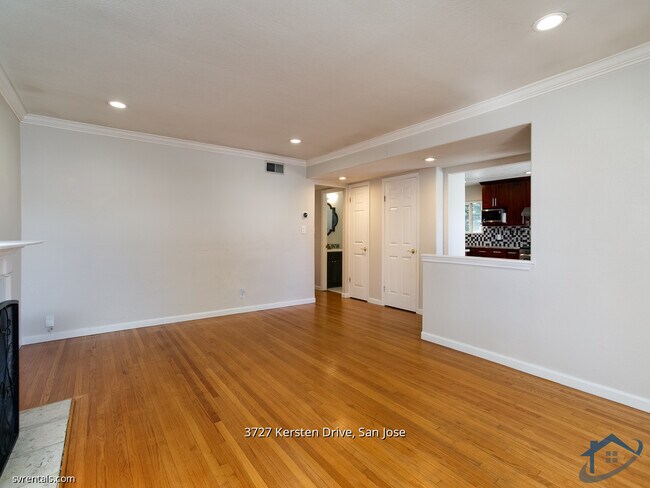 Building Photo - 3727 Kersten Dr