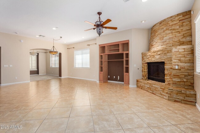 Building Photo - 2652 N 143rd Dr