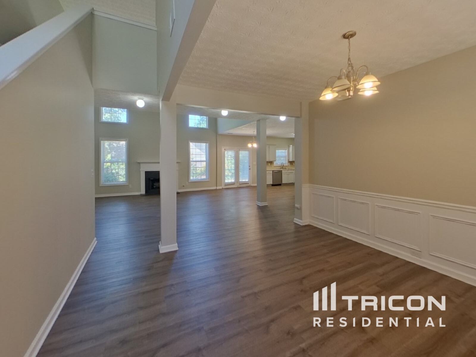 Building Photo - 733 Winbrook Dr