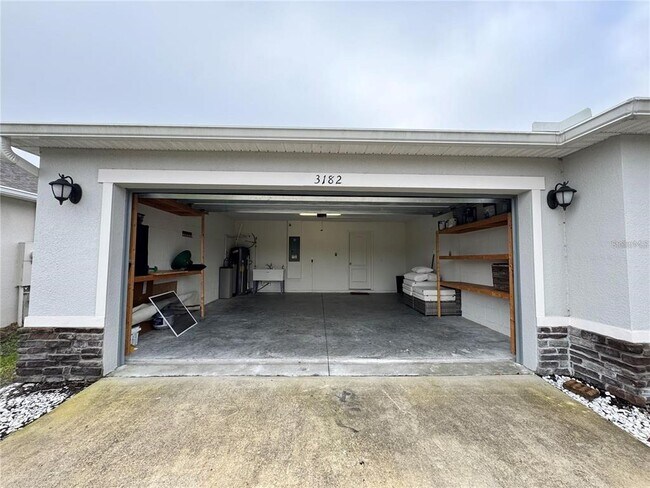 Building Photo - 3182 Eagle Hammock Cir