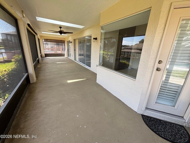 Building Photo - 20 Clarendon Ct N