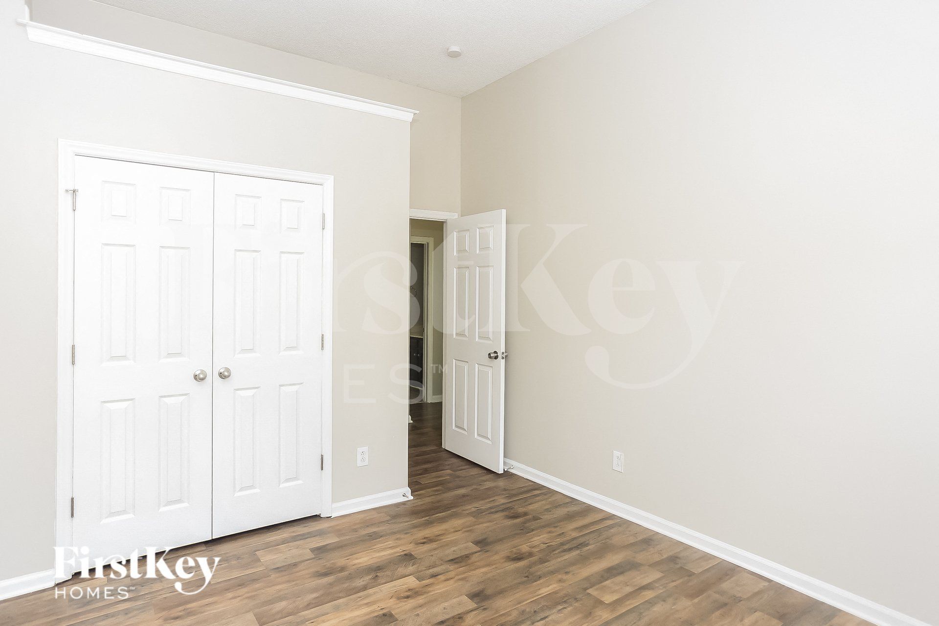 Building Photo - 3883 Meadow Ridge Dr NW
