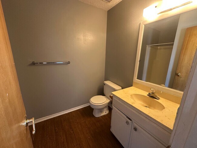 Building Photo - 12756 Candleridge Dr