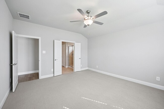 Building Photo - 409 Midnight Oak Dr