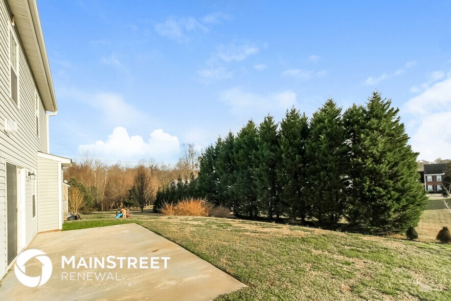 Building Photo - 232 Stone Moss Ln