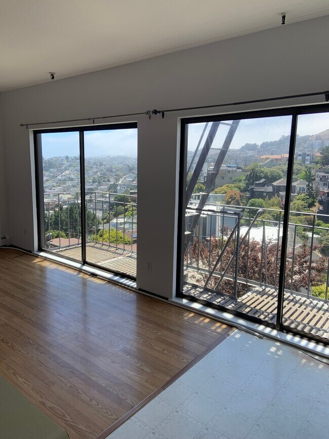 Primary Photo - 8 Museum Way