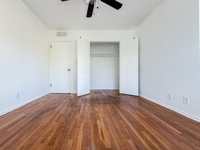 Building Photo - 4024 Palmwood Dr