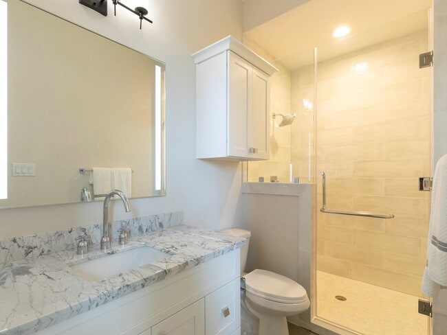Building Photo - 3821 N Braeswood Blvd