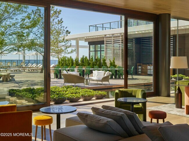 Building Photo - 1101 Ocean Ave N