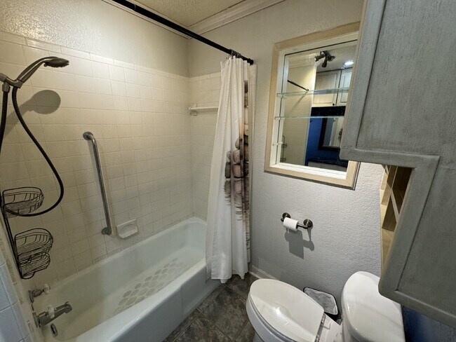 Building Photo - Beautiful 2 Bedroom 1 Bath House in Idalou