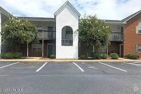 Building Photo - 404 Paladin Dr