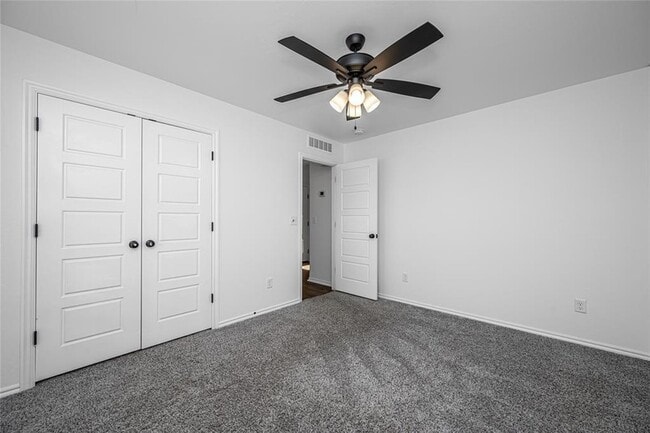 Building Photo - 8516 Gibbs Dr