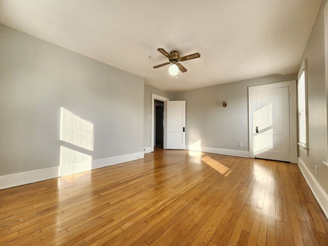 Building Photo - 183 N Wayne Ave