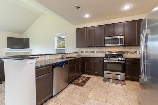 Building Photo - 12318 Leafy Arch Way