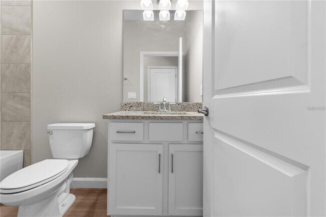 Building Photo - 15719 Islandwalk Ave