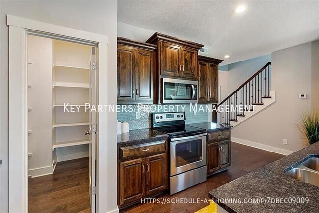 Building Photo - 16439 Blair-