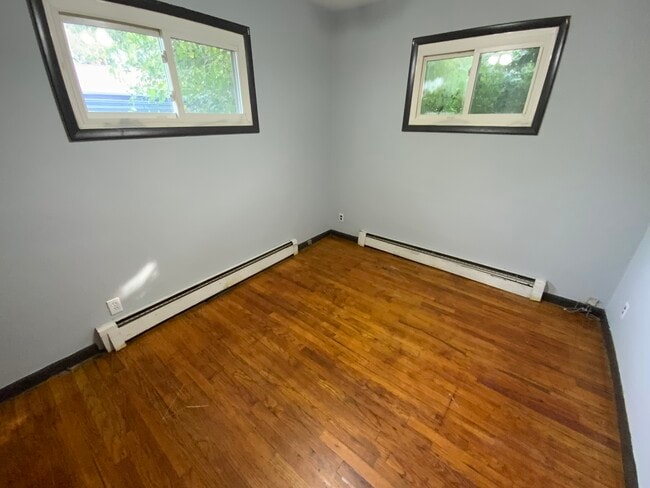 Building Photo - 1405 Chandler St