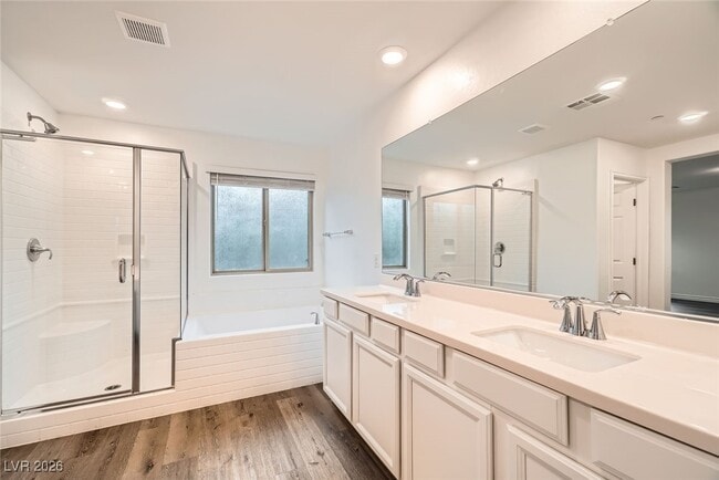 Building Photo - 1009 Bluebell Brook St