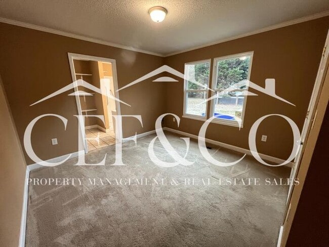 Building Photo - Beautiful 4 bedroom brick ranch now available!