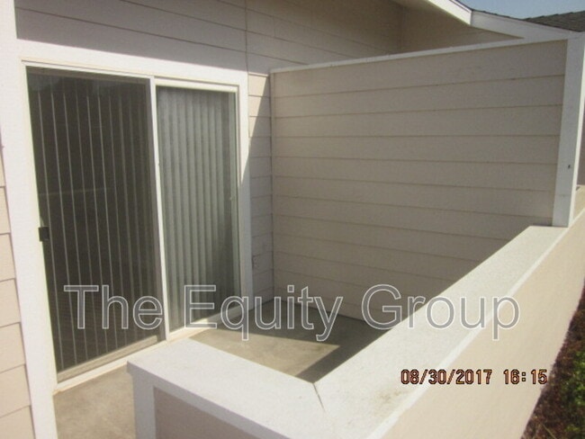 Building Photo - 437 N Park St