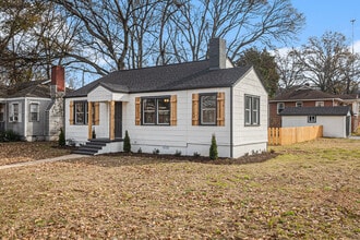 Building Photo - 701 9th Ave S