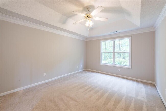 Building Photo - 227 Westwind Dr