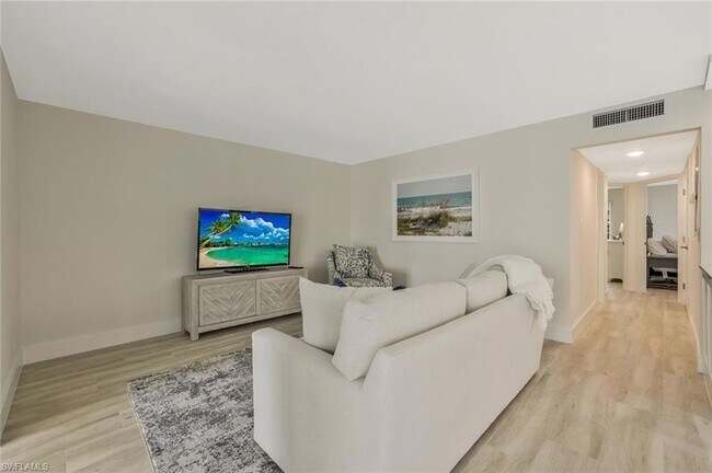 Building Photo - 354 Harbour Dr