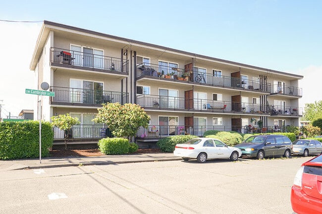 Building Photo - Cambridge Manor Apartments