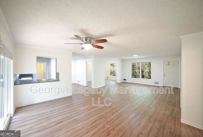 Building Photo - 325 Segrest Cir