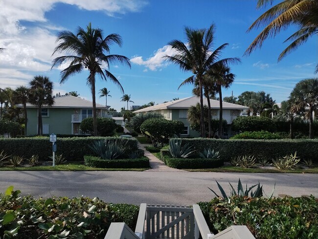 Building Photo - 5500 Old Ocean Blvd