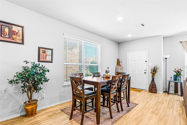 Building Photo - 12631 Taymouth Manor Dr