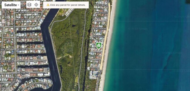 Building Photo - 3327 NE 15th Ct